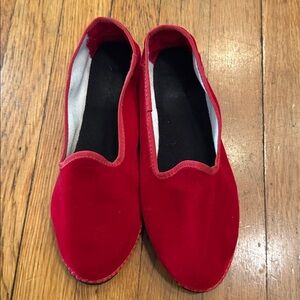 Red Velvet Venentiam Slip-On Shoes - size 38 euro size 7.5/8 US